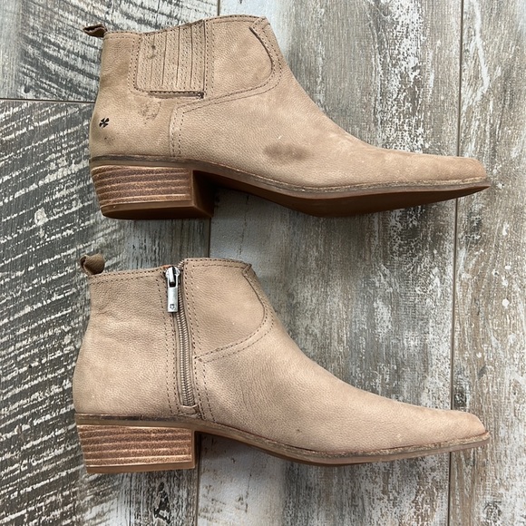 Lucky Brand Ankle Boots - Picture 2 of 6